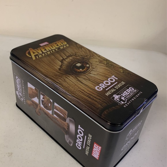 MARVEL HEAVYWEIGHTS 1:18 SCALE GROOT METAL STATUE - Picture 8 of 10